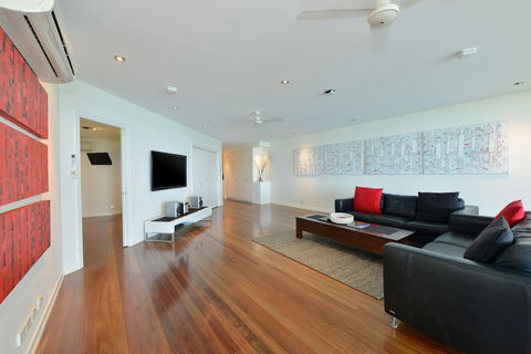 Bellevue At Trinity Beach - Lismore Accommodation 4