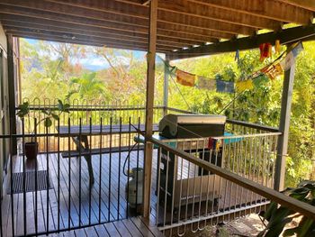 Airlie Beach Pet Friendly 3 Bedrooms - Lismore Accommodation 3