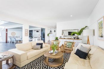 Salt Beach House 22 - Lismore Accommodation 1