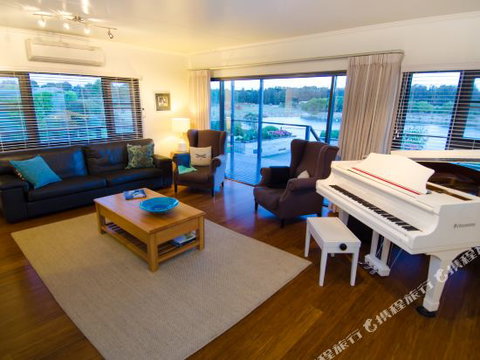 Charlie Bravo Villa Margaret River - Lismore Accommodation 3