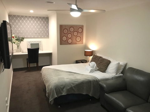 Rosanna Mansion - Lismore Accommodation 5