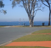 Immaculate First Floor Waterfront Unit Welsby Pde Bongaree - Lismore Accommodation