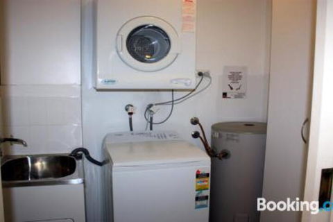 Braemar 7 On The Lake! - Lismore Accommodation 3