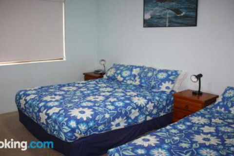 Braemar 7 On The Lake! - Lismore Accommodation 1