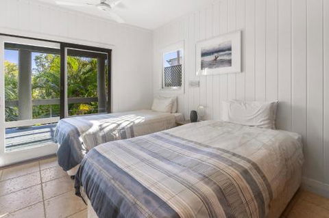 Byron Bay Treehouse On Lighthouse Road - Lismore Accommodation 5
