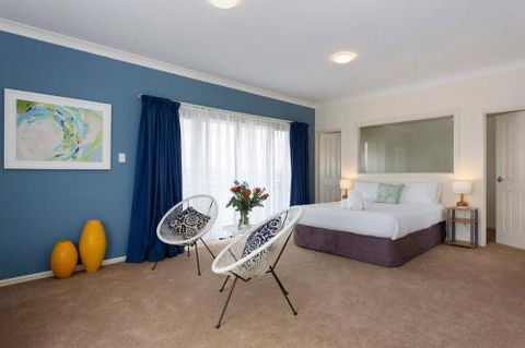 Bella Vista Townhouse With Views - Lismore Accommodation 0