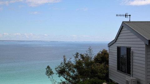 SEA EAGLE COTTAGE Amazing Views Of Bay Of Fires - Lismore Accommodation 3