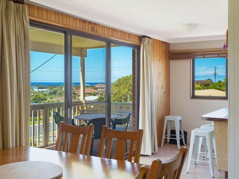 Williams Wonder Large Beach House - Lismore Accommodation 5