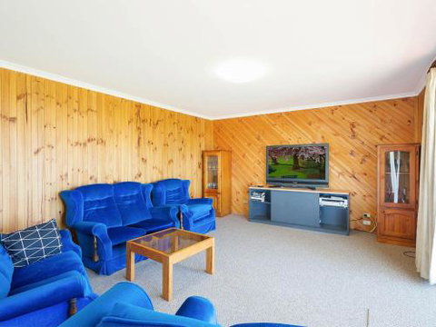 Williams Wonder Large Beach House - Lismore Accommodation 1