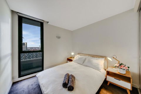 A Modern 2BR CBD Apt City Views FREE Parking - Lismore Accommodation 6