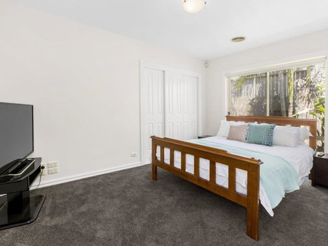 DIAMOND BAY RETREAT SORRENTO - Lismore Accommodation 2