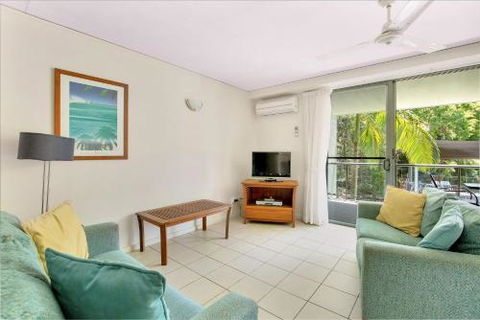 Baden 61 Rainbow Shores Air Conditioned Unit Walk To Beach Pool Tennis Court - Lismore Accommodation 1