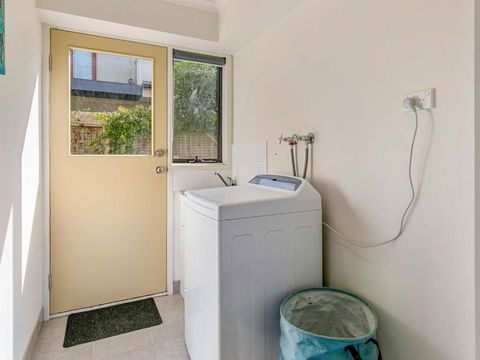 Beachside Memories - Lismore Accommodation 6