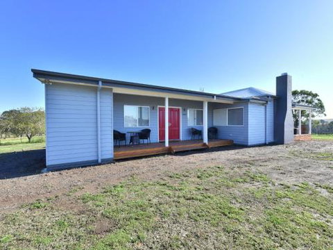 Kinloch Cottage Renovated To New On Daisy Hill Vineyard - Lismore Accommodation 3