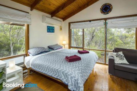Honeyeaters Hideaway In Vivonne Bay - Lismore Accommodation 5