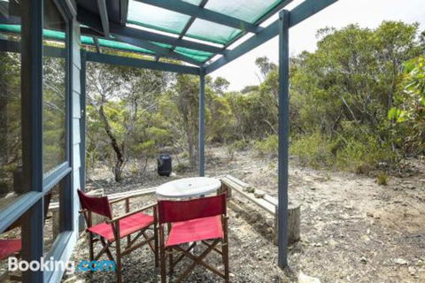 Honeyeaters Hideaway In Vivonne Bay - Lismore Accommodation 0