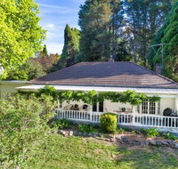 Redwood Cottage Burradoo getaway Southern Highlands 4pm Check Out Sunday - Lismore Accommodation