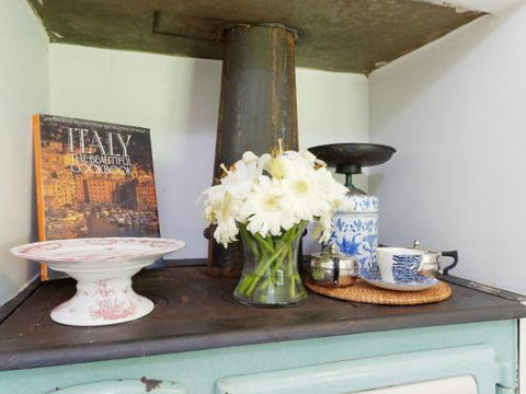 Redwood Cottage Burradoo Getaway Southern Highlands 4pm Check Out Sunday - Lismore Accommodation 6