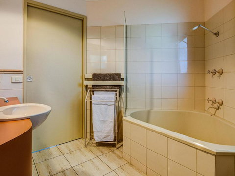 Findlay On The Bay - Lismore Accommodation 3