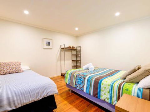 Boathouse 2 4pm Check Out Sundays - Lismore Accommodation 6