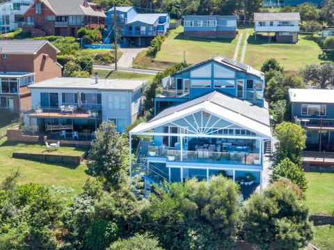 NANNY & POPPYS BEACH HOUSE Gerroa 4pm Check Out Sundays - Lismore Accommodation 0