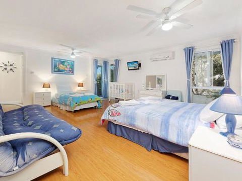 NANNY & POPPYS BEACH HOUSE Gerroa 4pm Check Out Sundays - Lismore Accommodation 6