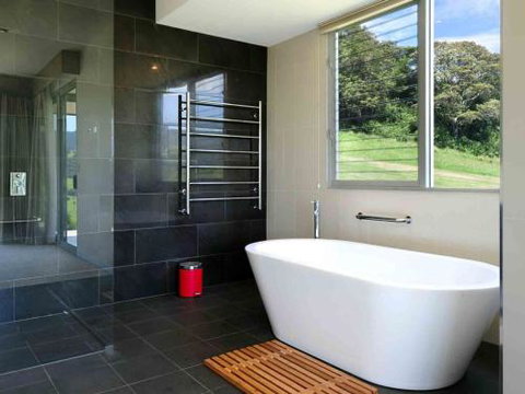 ROSE VALLEY Gerringong 4pm Check Out Sundays - Lismore Accommodation 3