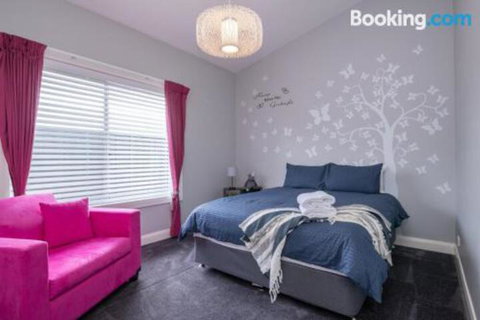 Wentworth Estate 5 Bedroom Luxury Home Sleeps 12 - Lismore Accommodation 6