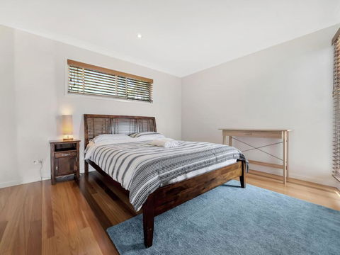 Drift Beach House - Lismore Accommodation 4