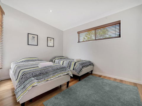 Drift Beach House - Lismore Accommodation 6