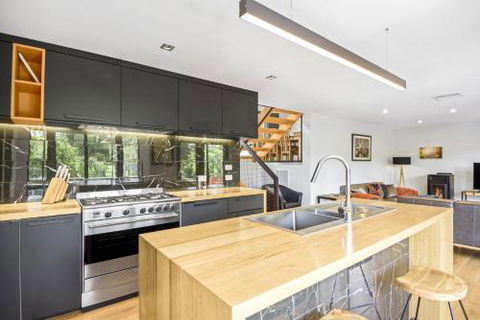 Villa Locarno - Lismore Accommodation 2