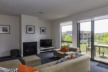 Stylish 3 Bedroom Condo - Lismore Accommodation 1