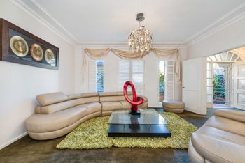 Spacious 4 Bedroom House The Hill - Lismore Accommodation 5