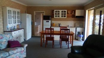 Bay City Views - Lismore Accommodation 0