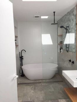 Bondi Beach House H459 - Lismore Accommodation 2