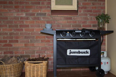 Avoca House Circa 1900 Gorgeous Federation Home - Lismore Accommodation 6