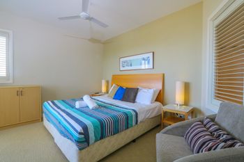 Resort Apartment On Salt Beach 6318 - Lismore Accommodation 3