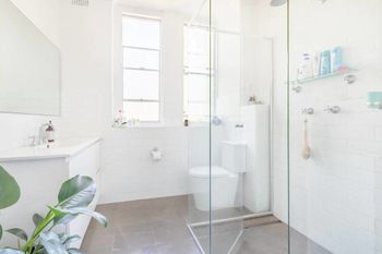 Bright Harbour Side 1 Bedroom Apartment - Lismore Accommodation 2