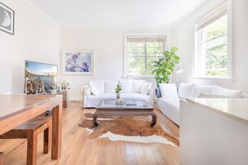 Bright Harbour Side 1 Bedroom Apartment - Lismore Accommodation 1