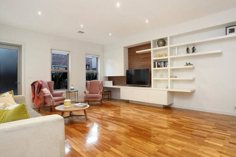 Kew Luxurious Townhouse - Lismore Accommodation 6
