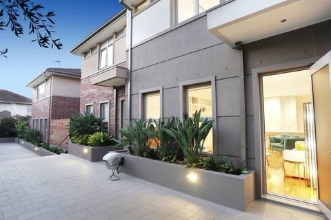 Kew Luxurious Townhouse - Lismore Accommodation 0