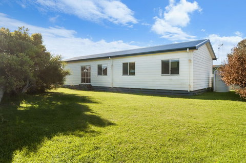 Julieanne - Lismore Accommodation 0