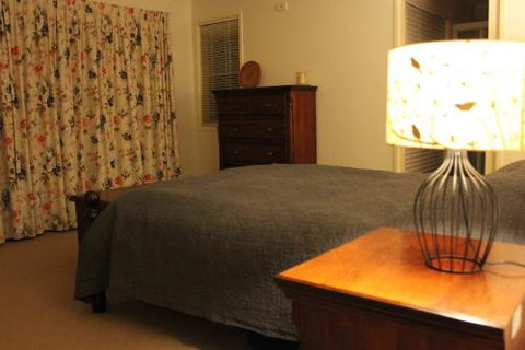 Waterfall Way Accommodation - Lismore Accommodation 4