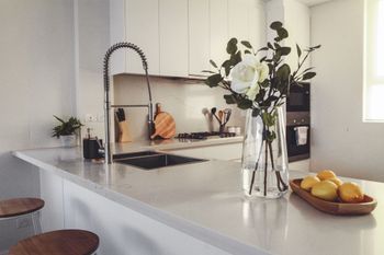 LUXURY 3 BEDROOM APARTMENT SYDNEY - Lismore Accommodation 3