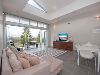 Boat Harbour Holiday 10 Noamunga Street - Lismore Accommodation 5