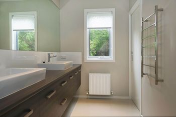 Blessings By The Sea - Lismore Accommodation 4