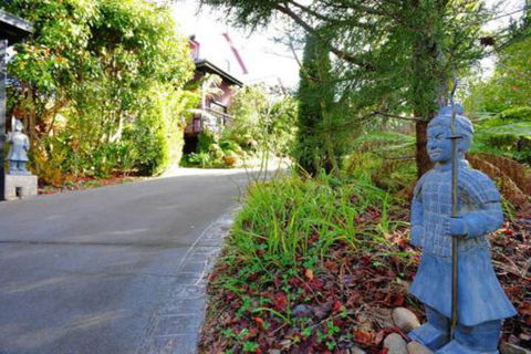 Black Cockatoo Retreat - Lismore Accommodation 2