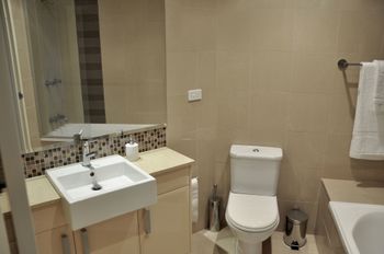 Luxury Beach Escape 90mins From Sydney - Lismore Accommodation 3