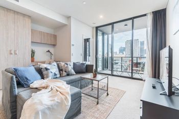 Executive Two Bedroom City Apartment With Views - Lismore Accommodation 0