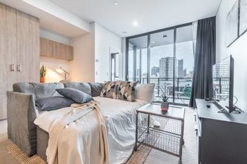 Executive Two Bedroom City Apartment With Views - Lismore Accommodation 2